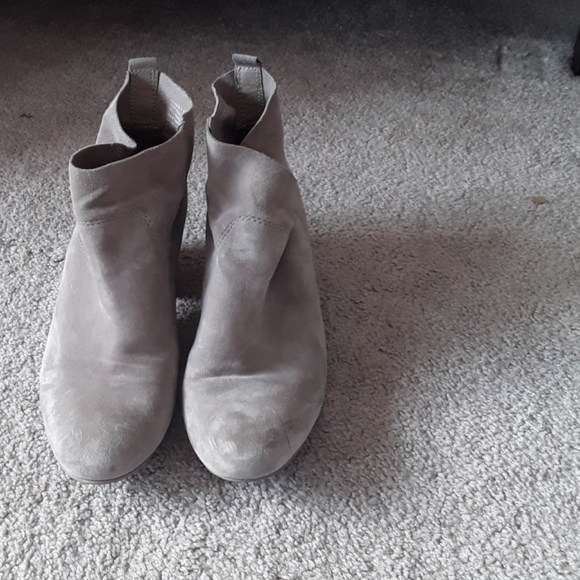 Steve Madden Shoes - 🌻Steve madden booties size 7.5